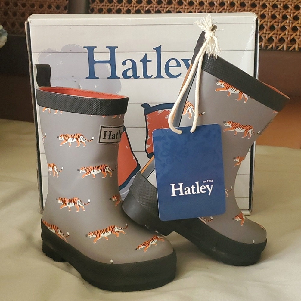 LNIB - Hatley Roaming Tigers Matte Rain Boots - Go Tigers!